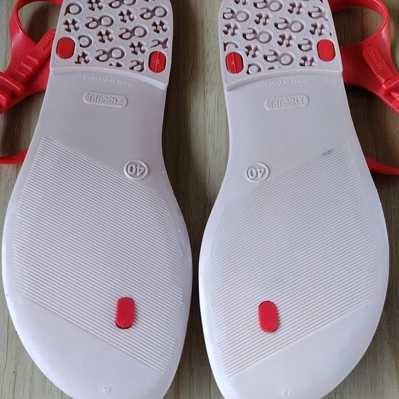 Zhoelala kiss silicone summer sandals size 40 US 10 NWOB - Picture 6 of 7